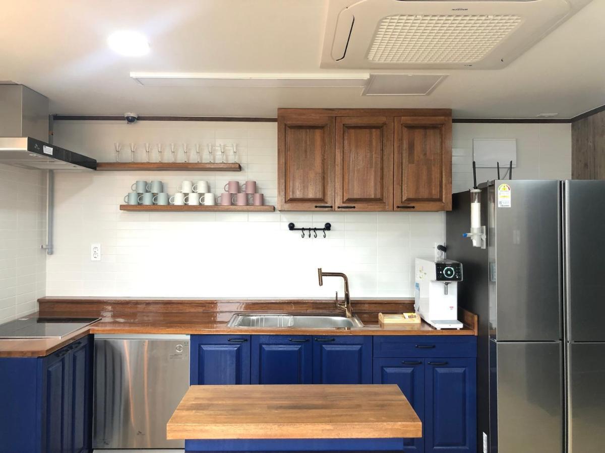 Cheukhu-Dong 19Street Guesthouse Mokpo Ngoại thất bức ảnh